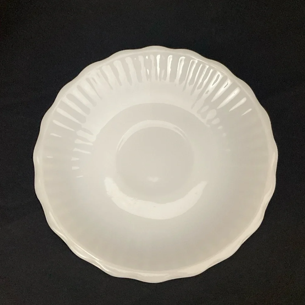 2 Vintage Fire King Anchor Hocking Milk Glass Saucers‎ 4.5” D Scalloped Edge